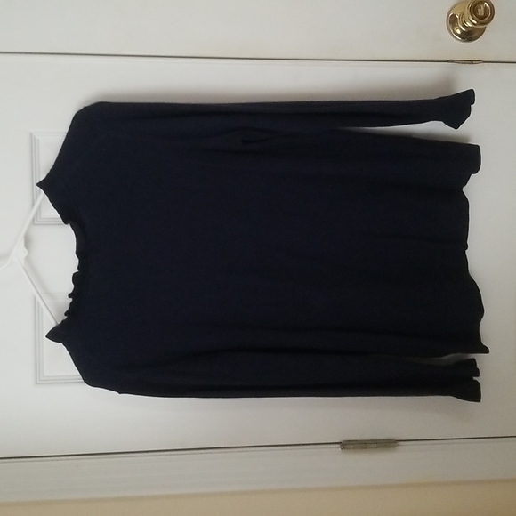 Ann Taylor Ladies Pullover Sweater - Picture 2 of 5